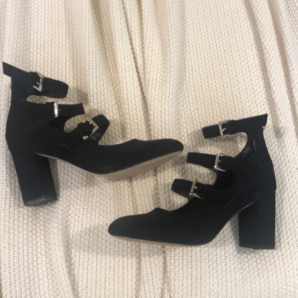 CHINESE LAUNDRY mary jane style heel size 7.5